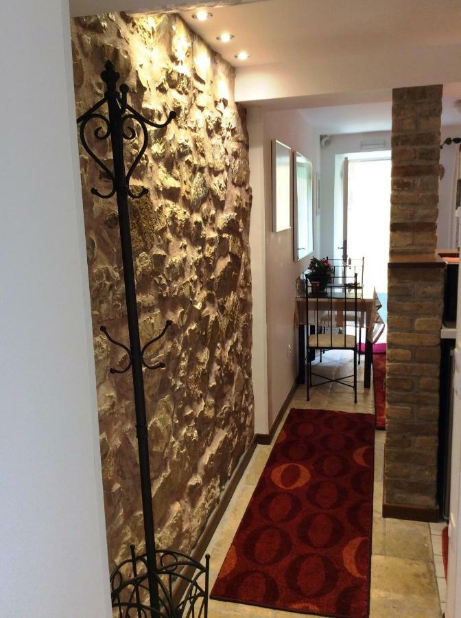 Nicola'S Studio Apartment Corfu  Exterior photo