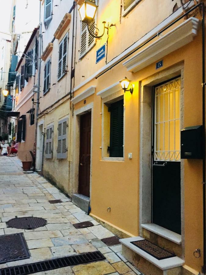 Nicola'S Studio Apartment Corfu  Exterior photo