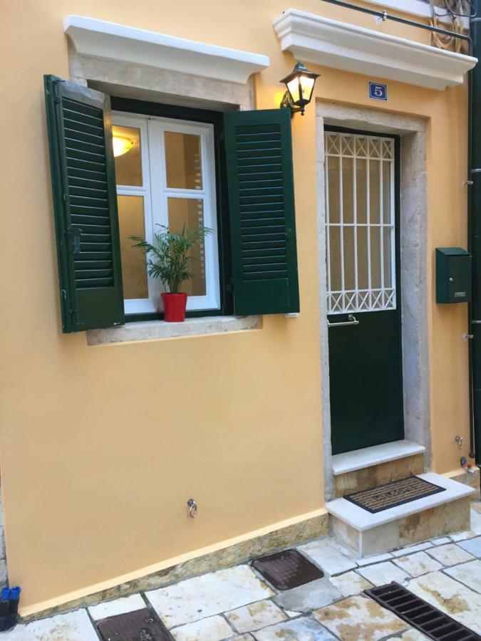 Nicola'S Studio Apartment Corfu  Exterior photo
